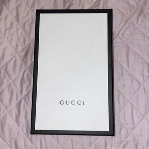 Gucci box